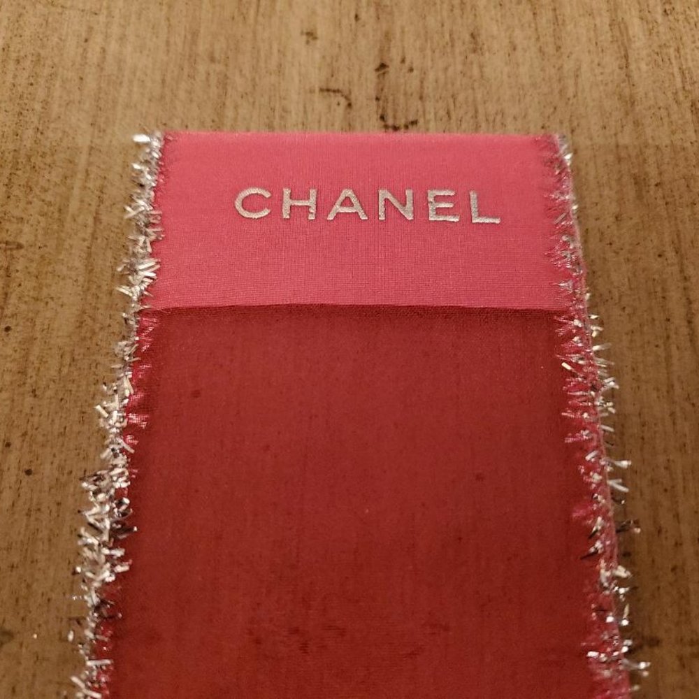 4x CHANEL HOLIDAY Red/Silver RIBBON Belly Band Gift Wrap Wrapping New AUTHENTIC - Picture 3 of 3